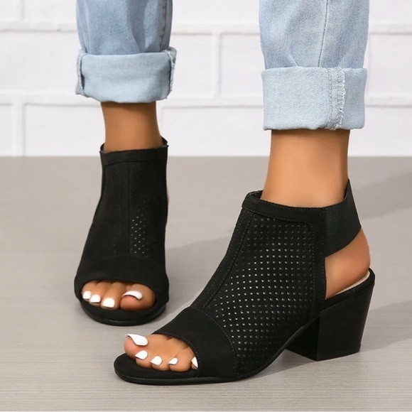 Sonoma Shoes - NEW IN BOX Sonoma Hostel Black Perforated Peep Toe Booties, Size 10